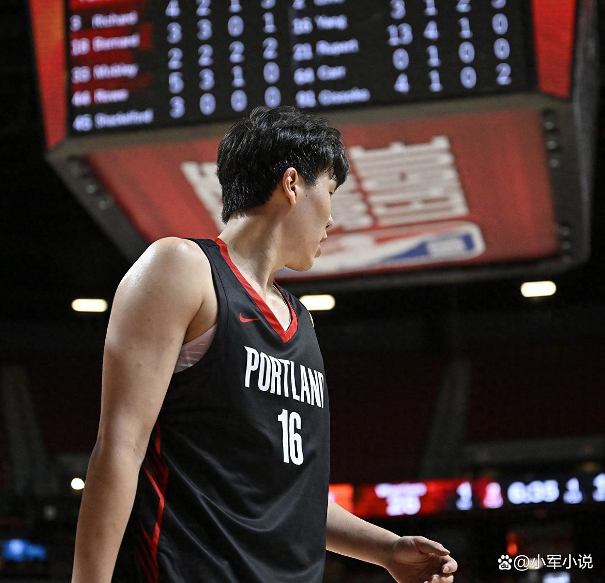 九游体育官网入口-转折点！丹佛掘金完成体检，荷甲冲刺阶段攻防权衡，球迷炸锅，年轻球员得到机会(波士顿凯尔特人vs丹佛掘金)