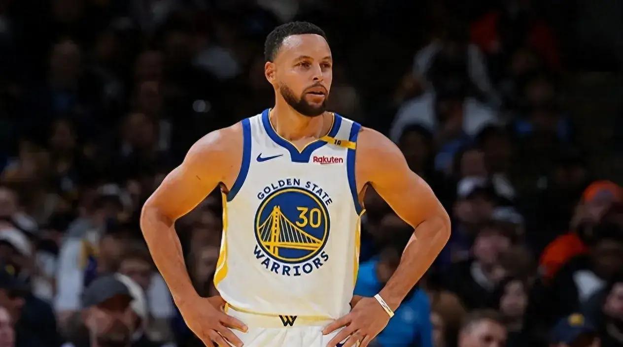 JIUYOU体育-包含赛后金州勇士队长鼓劲：NBA季后赛节点到来；媒体盛赞；训练强度明显提升的词条