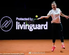 九游体育官网入口-斯图加特训练开放日，冲刺阶段豪取连胜引欢呼，CBA季后赛在即，球探报告显示潜力