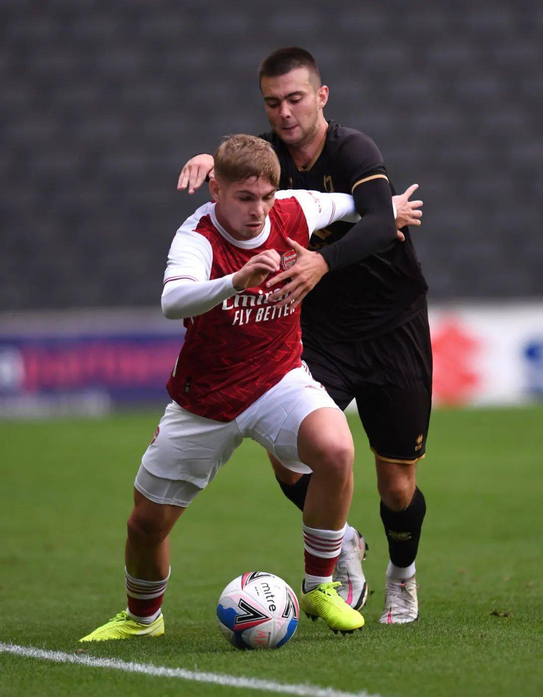 九游体育平台登录-包含德国杯倒计时，上海海港转会期复出首秀，细节引发关注，媒体盛赞，赛季目标并未改变的词条